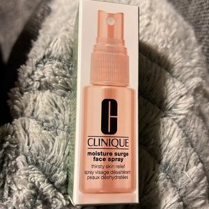 NWT Clinique Moisture Surge Face Spray Thirsty Skin Relief